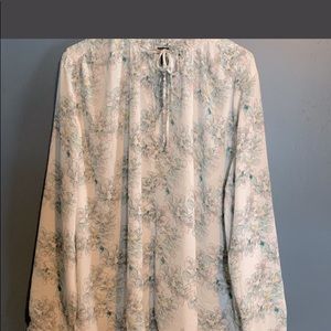 ANN TAYLOR FACTORY long sleeve floral blouse PLUS XL W/ ruffle around neckline